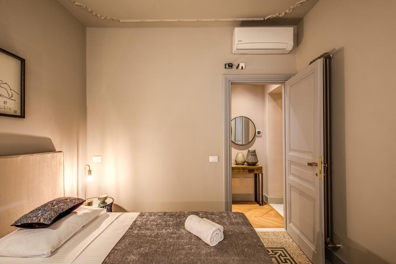 Decharme Apartment With Terrace In Monti Rome Extérieur photo